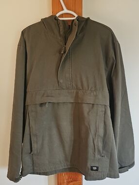 Vans Men's Military Field Hooded Pullover Jacket in Olive